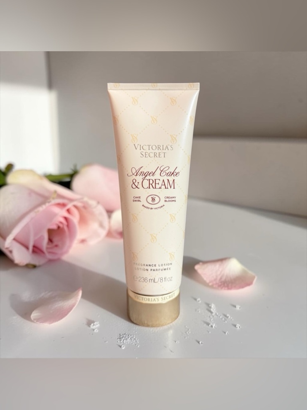Victoria's Secret Angel Cake & Cream Fragrance Lotion - Cream, Gold, Pink
